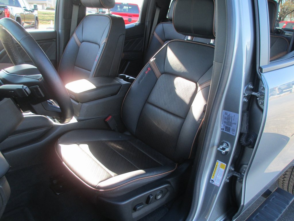 Certified 2023 GMC Canyon AT4 w/ AT4 Premium Package image 18