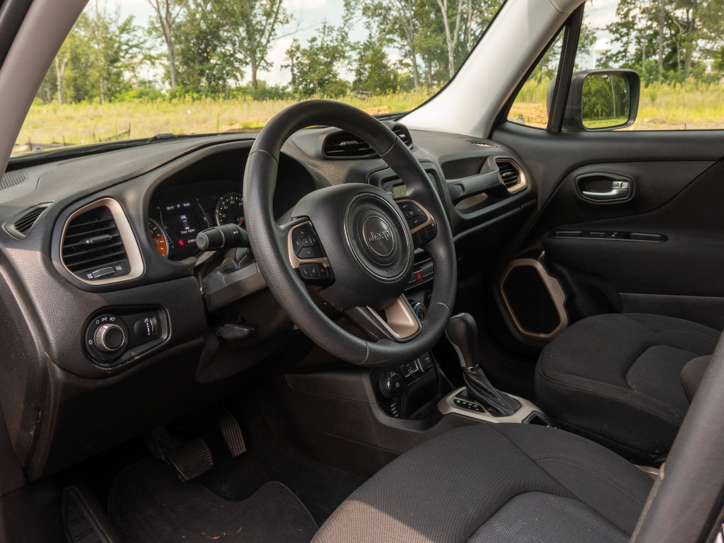 Used 2017 Jeep Renegade Sport w/ Power & Air Group AWD/4WD image 10