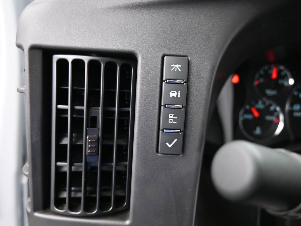 New 2025 Chevrolet Express 2500 w/ Driver Convenience Package image 28
