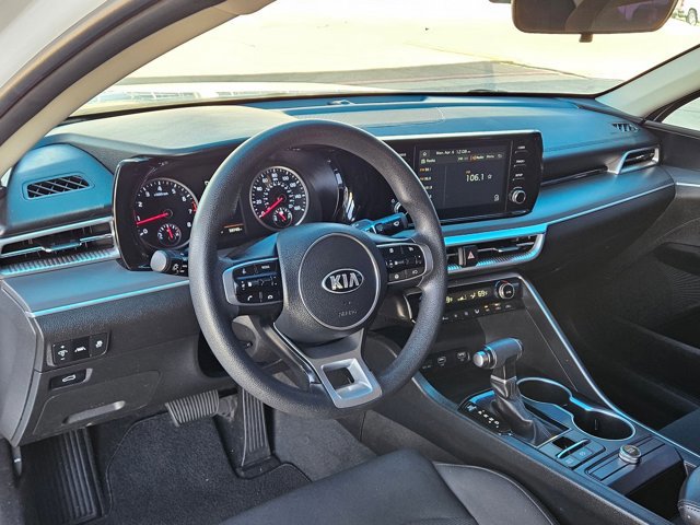 Used 2021 Kia K5 LXS image 10