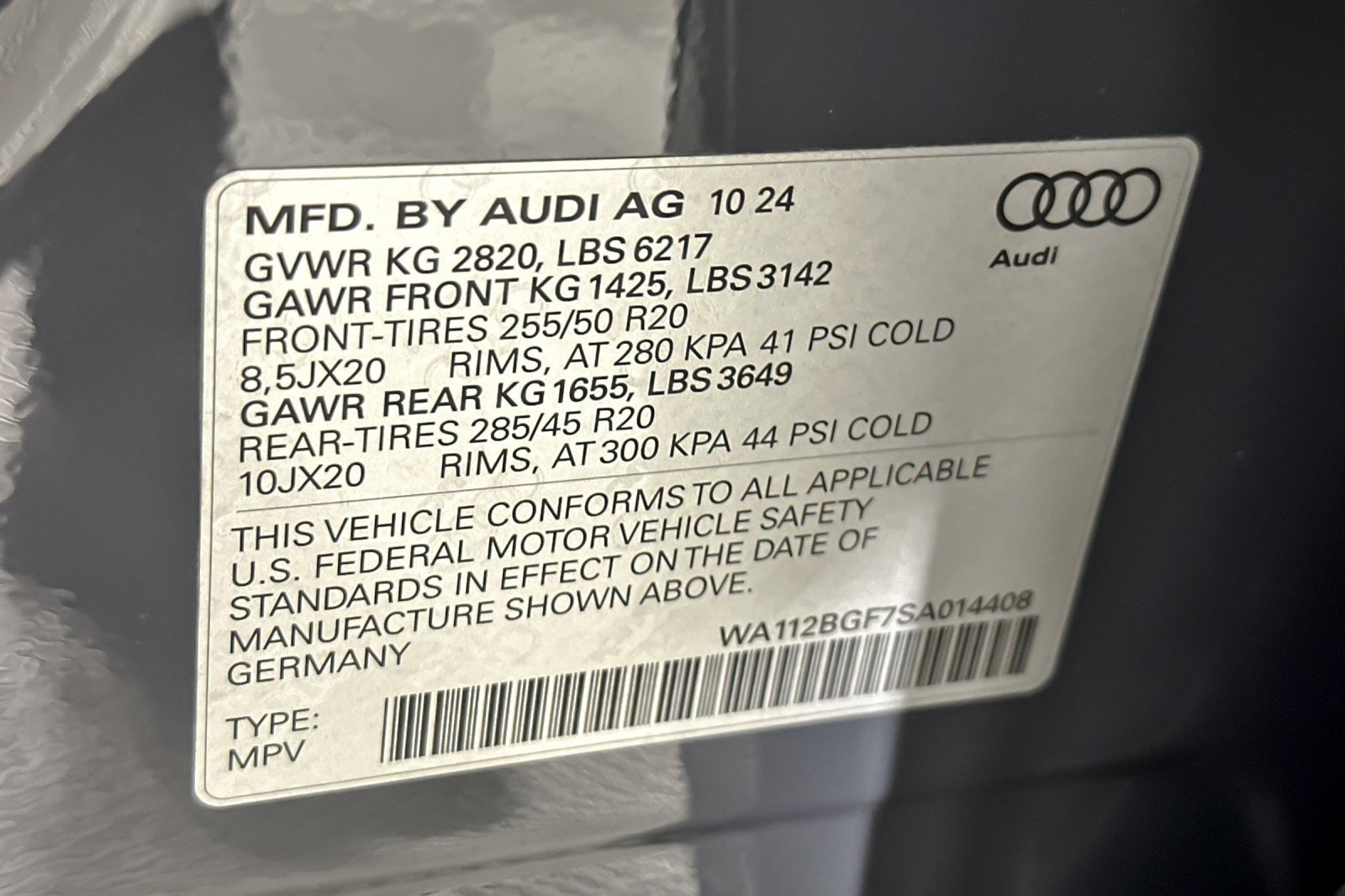 Used 2025 Audi Q6 e-tron Premium w/ Convenience Package image 28