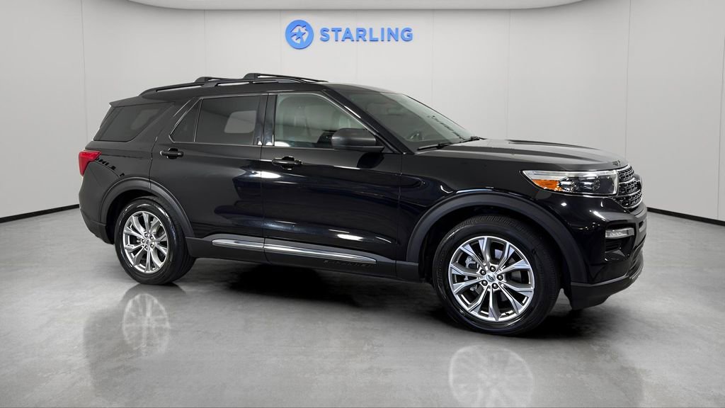 Used 2020 Ford Explorer XLT w/ Equipment Group 202A image 27
