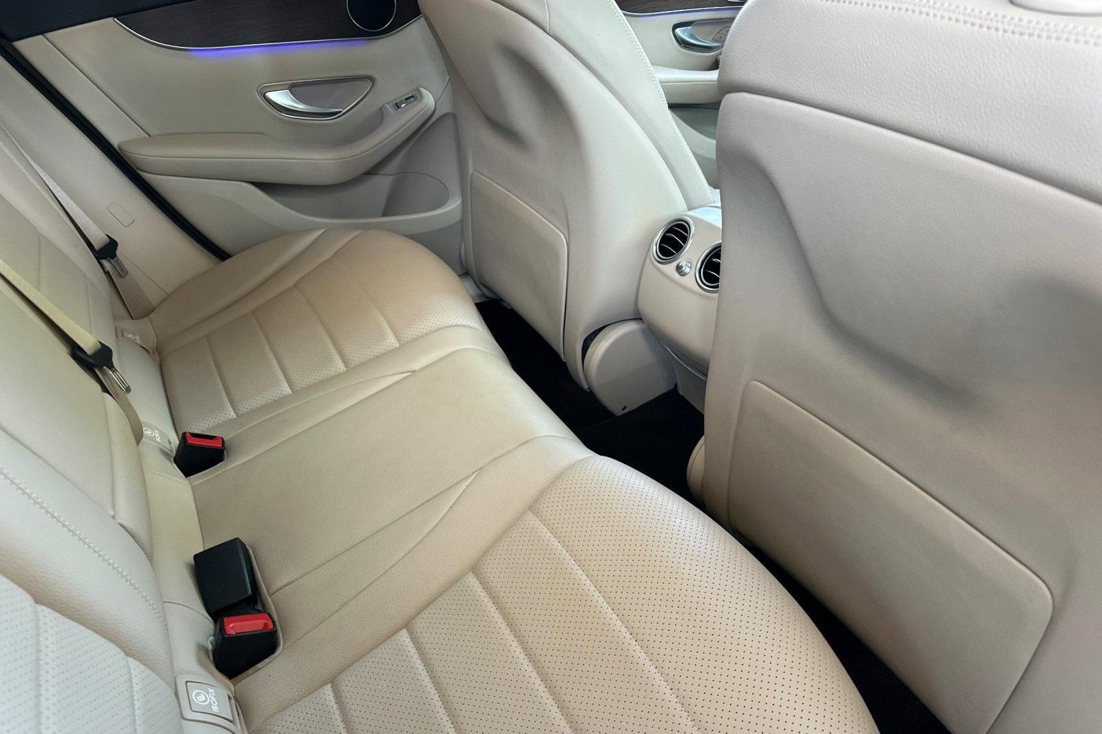 Certified 2022 Mercedes-Benz GLC 300 4MATIC image 28