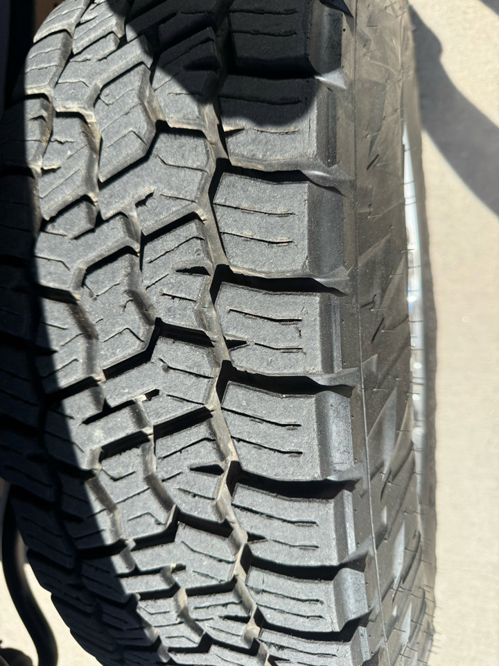 Used 2021 Ford F250 XL w/ Power Equipment Group image 9