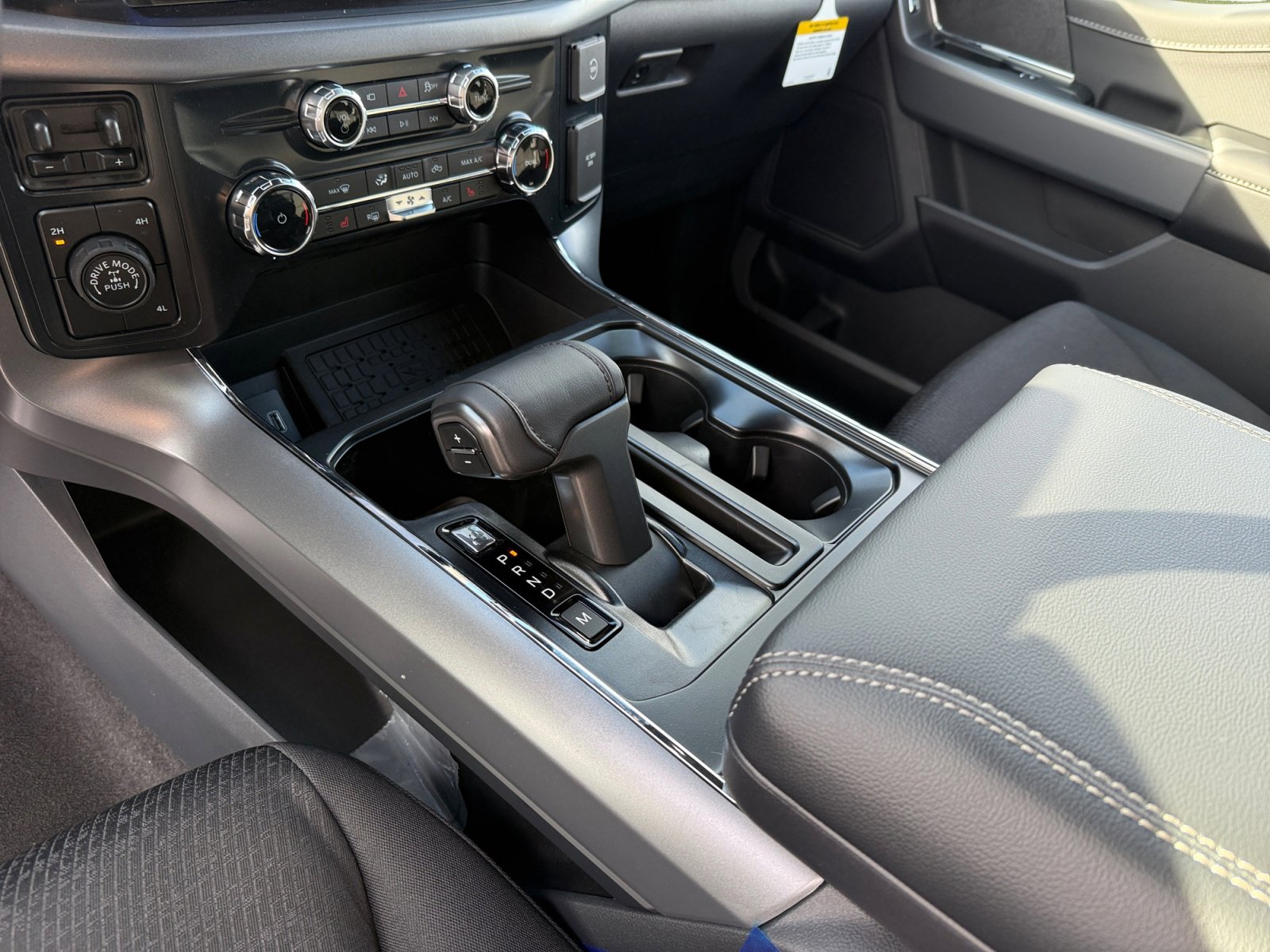 New 2025 Ford F150 XLT w/ Equipment Group 302A MID image 13