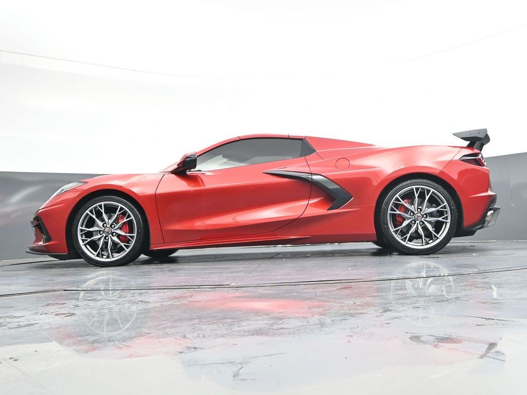 Used 2024 Chevrolet Corvette Stingray Preferred Conv w/ Battery Protection Package RWD image 33
