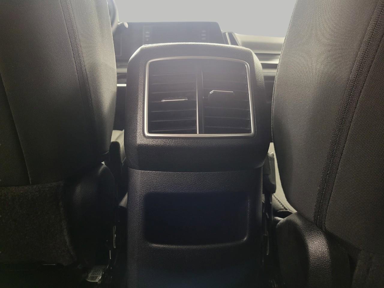 Used 2025 Kia Sportage LX image 23