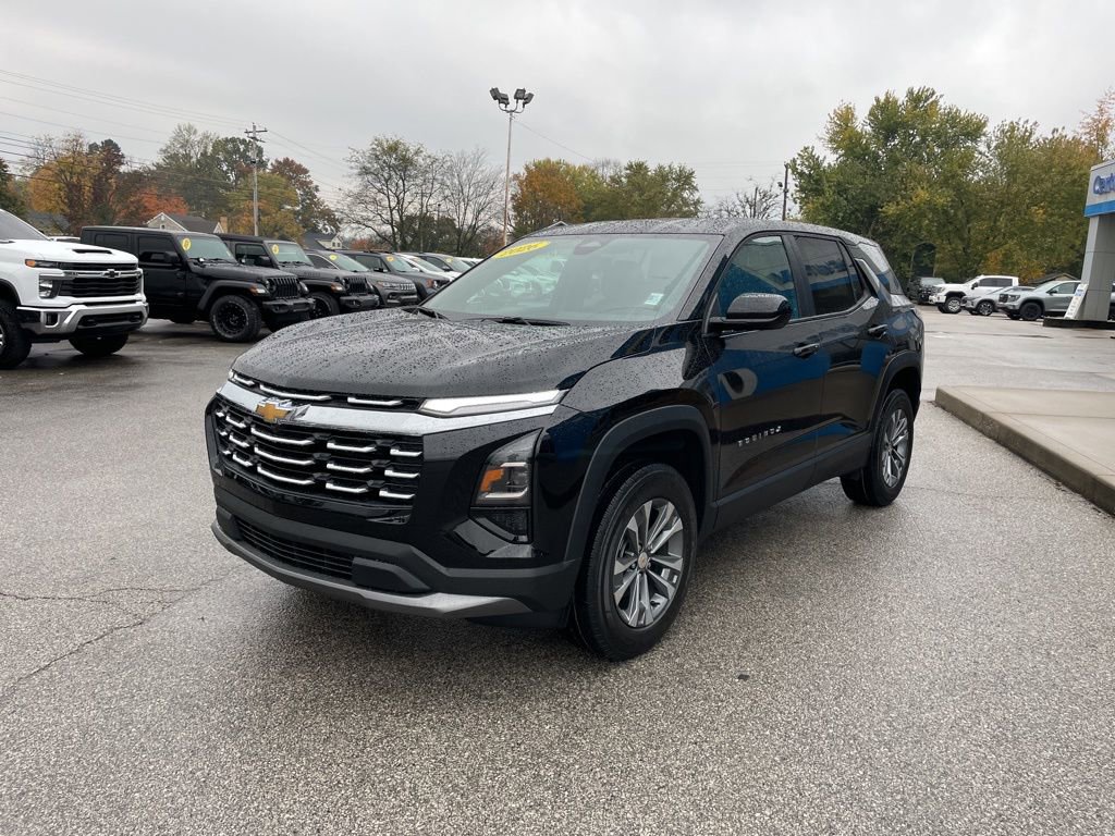 New 2026 Chevrolet Equinox LT image 3