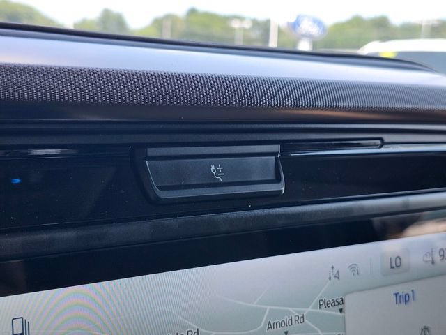 New 2026 Ford F150 Platinum w/ Equipment Group 703A Plus AWD/4WD image 28