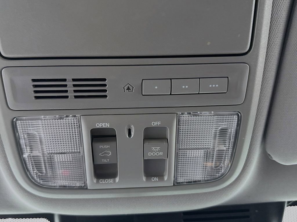 Used 2019 Honda CR-V EX-L image 16