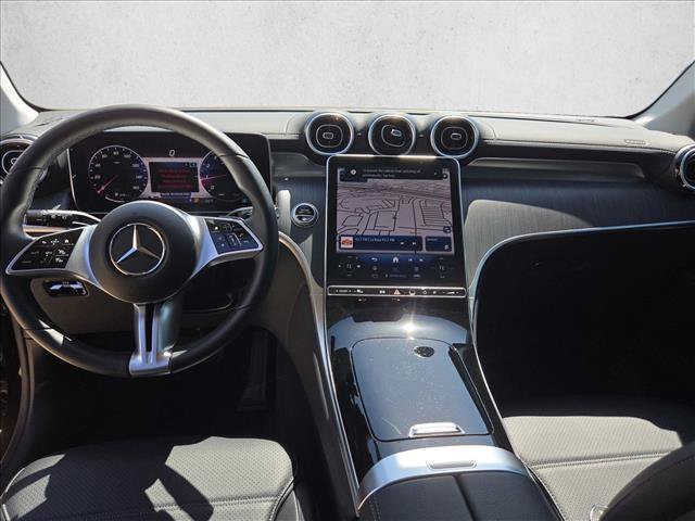 Used 2024 Mercedes-Benz GLC 300 image 18