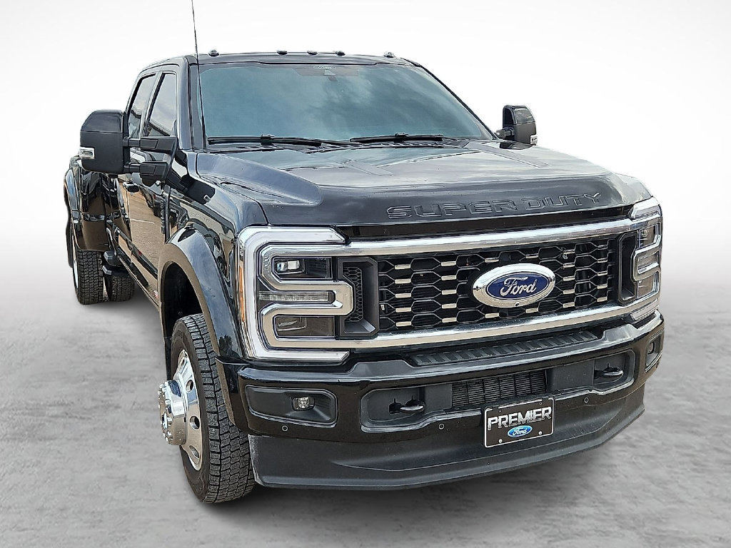 Certified 2026 Ford F450 Platinum w/ FX4 Off-Road Package AWD/4WD image 2