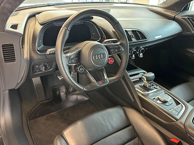 Used 2017 Audi R8 V10 AWD/4WD image 17