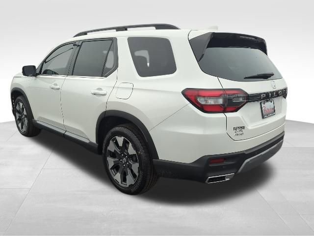 New 2026 Honda Pilot Touring image 9