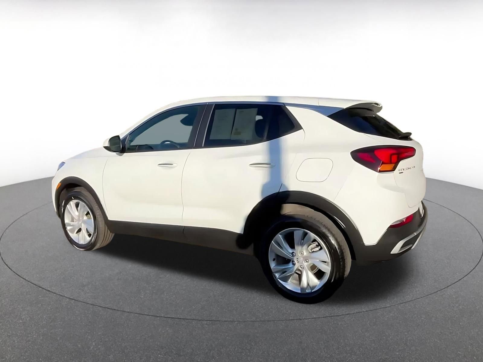 Used 2025 Buick Encore GX Preferred image 10
