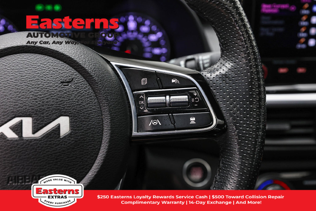Used 2023 Kia Forte GT-Line w/ GT-Line Premium Package FWD image 17