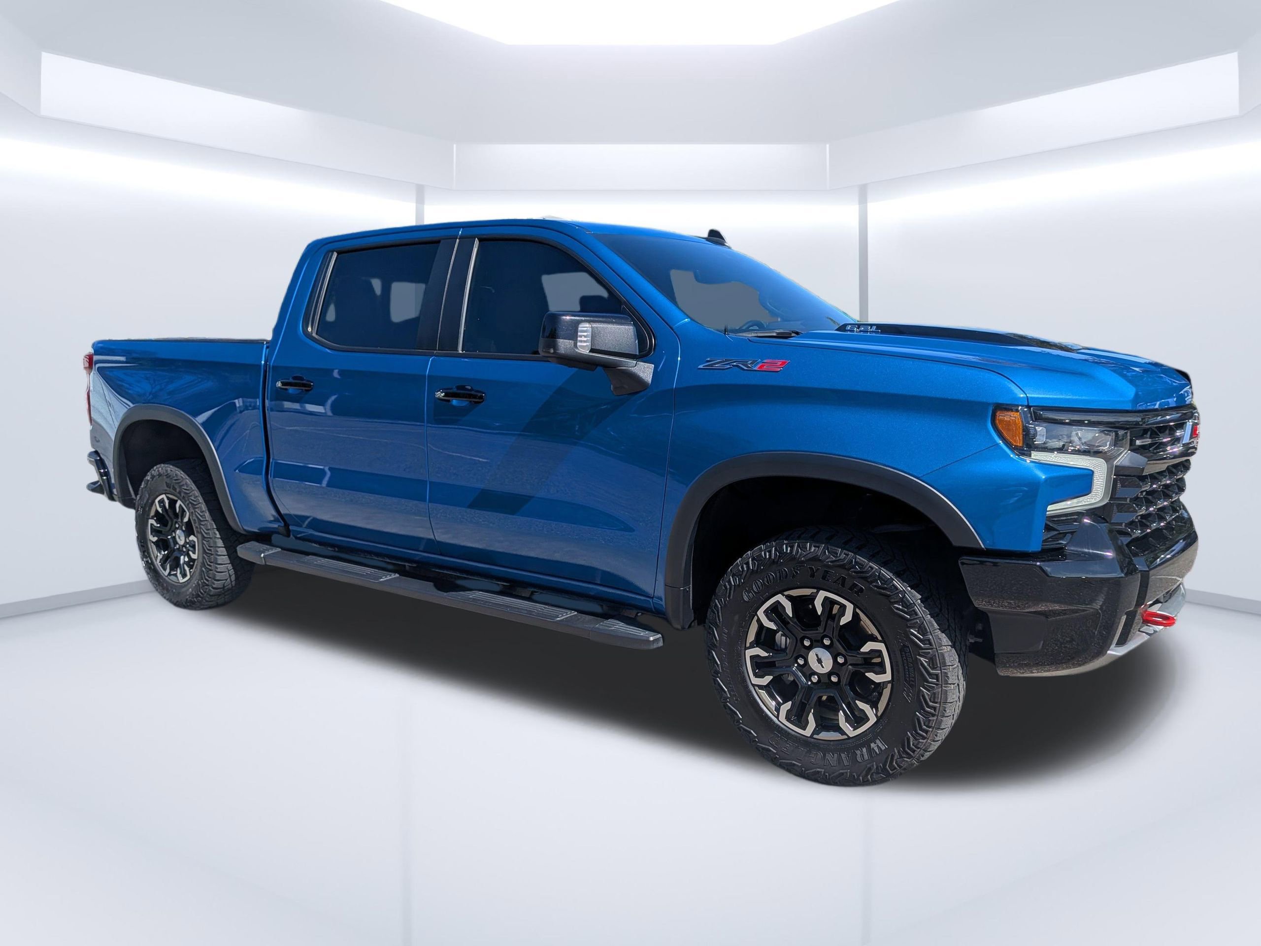 Used 2022 Chevrolet Silverado 1500 ZR2 w/ Technology Package image 1
