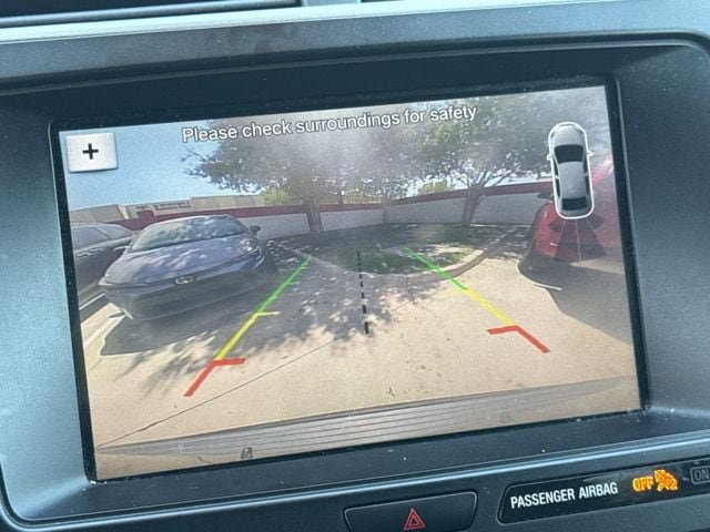 Used 2019 Ford Explorer XLT w/ Equipment Group 201A AWD/4WD image 18