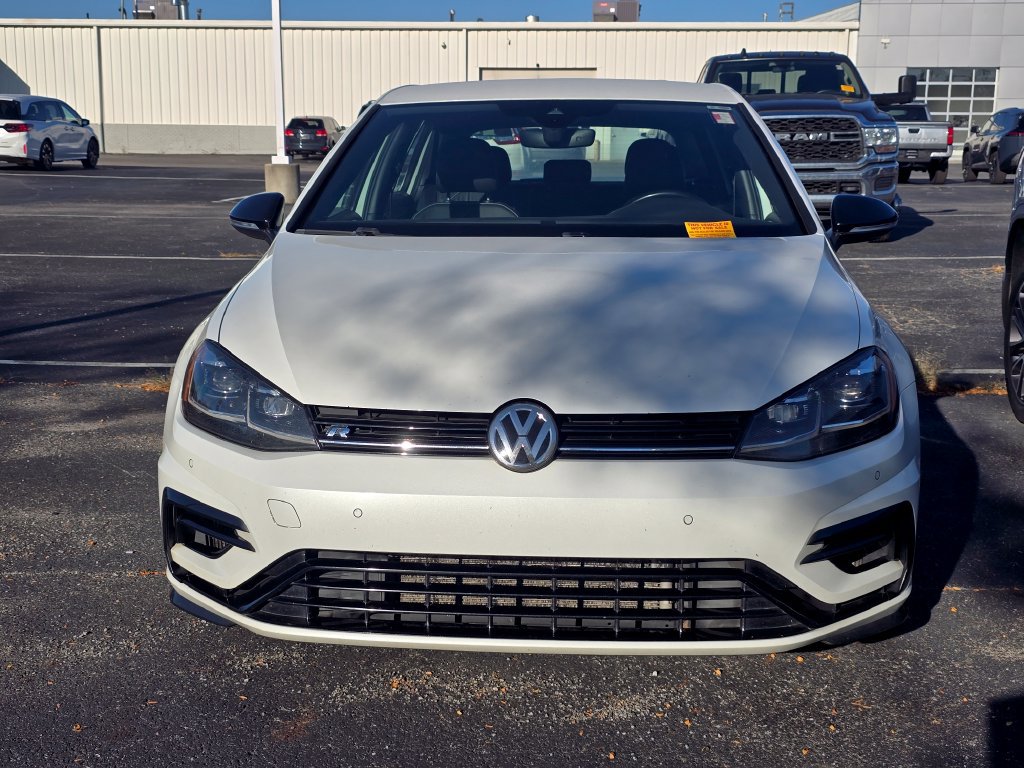 Used 2018 Volkswagen Golf R 4-Door AWD/4WD image 2