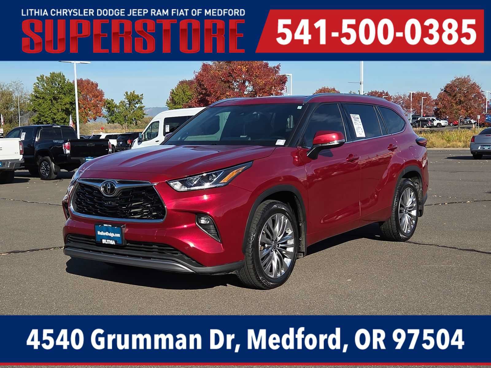 Used 2022 Toyota Highlander Platinum AWD/4WD image 1