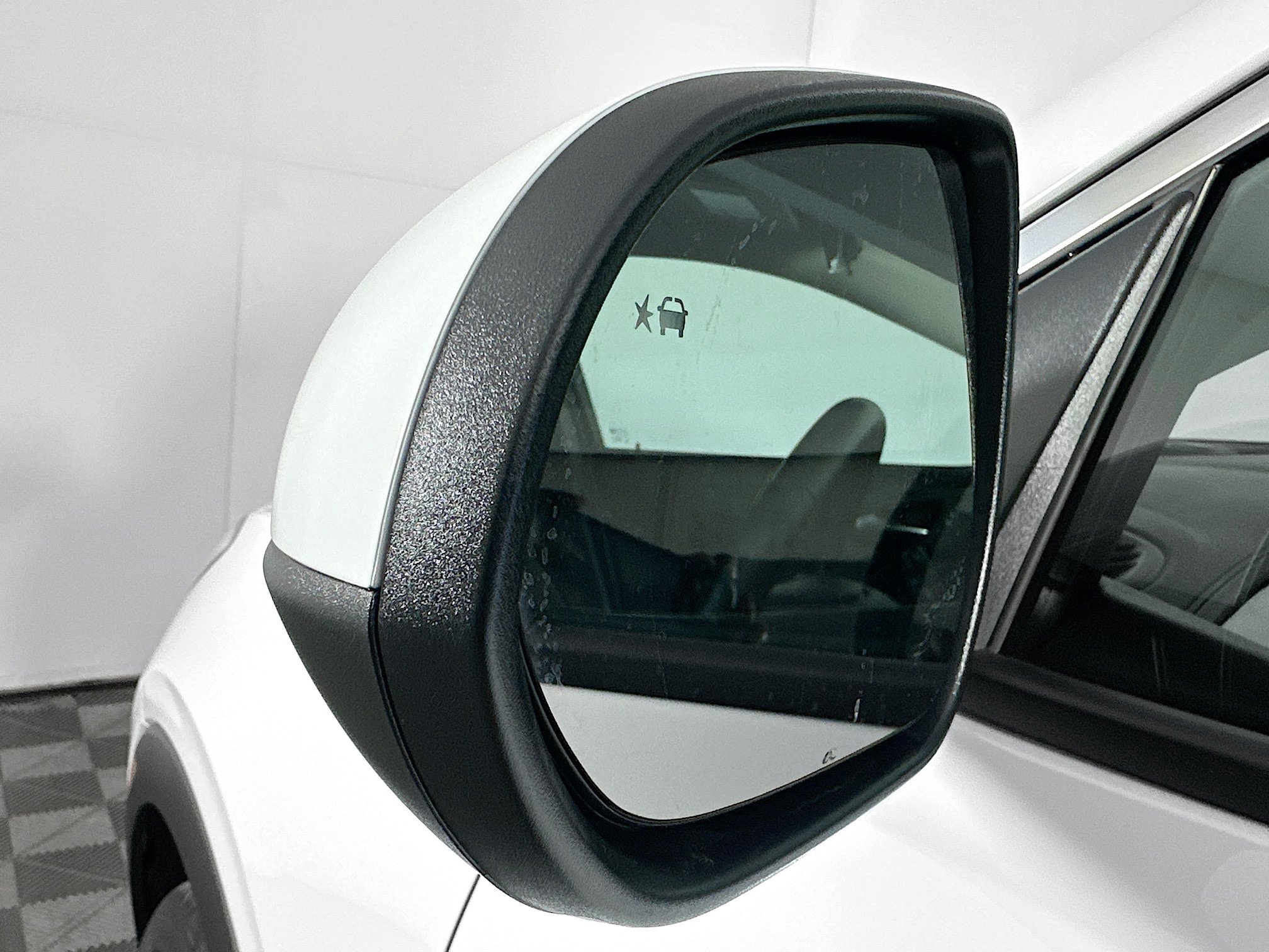 Used 2025 Buick Encore GX Preferred FWD image 16