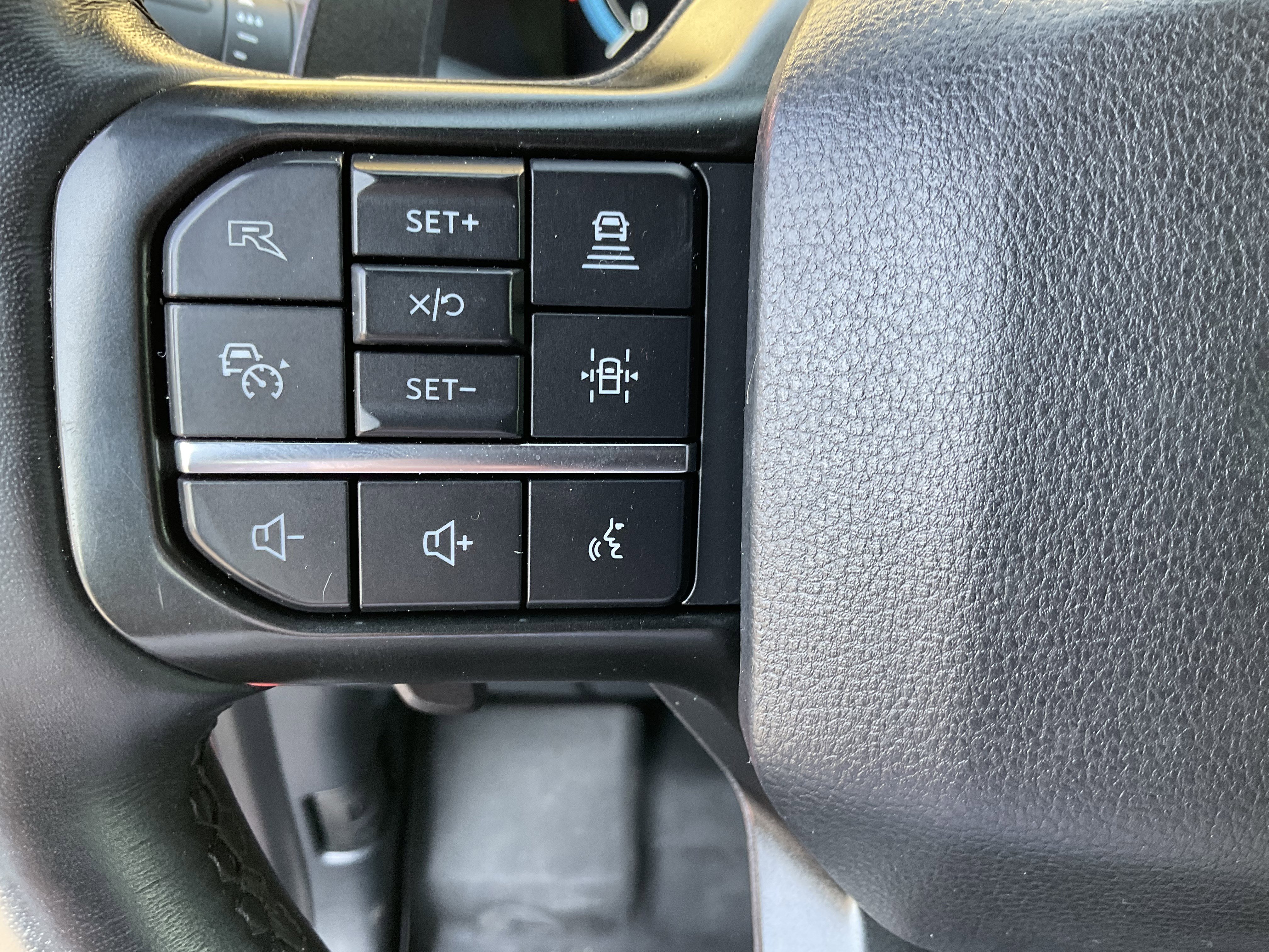 Used 2022 Ford F150 Raptor w/ Equipment Group 801A High image 36