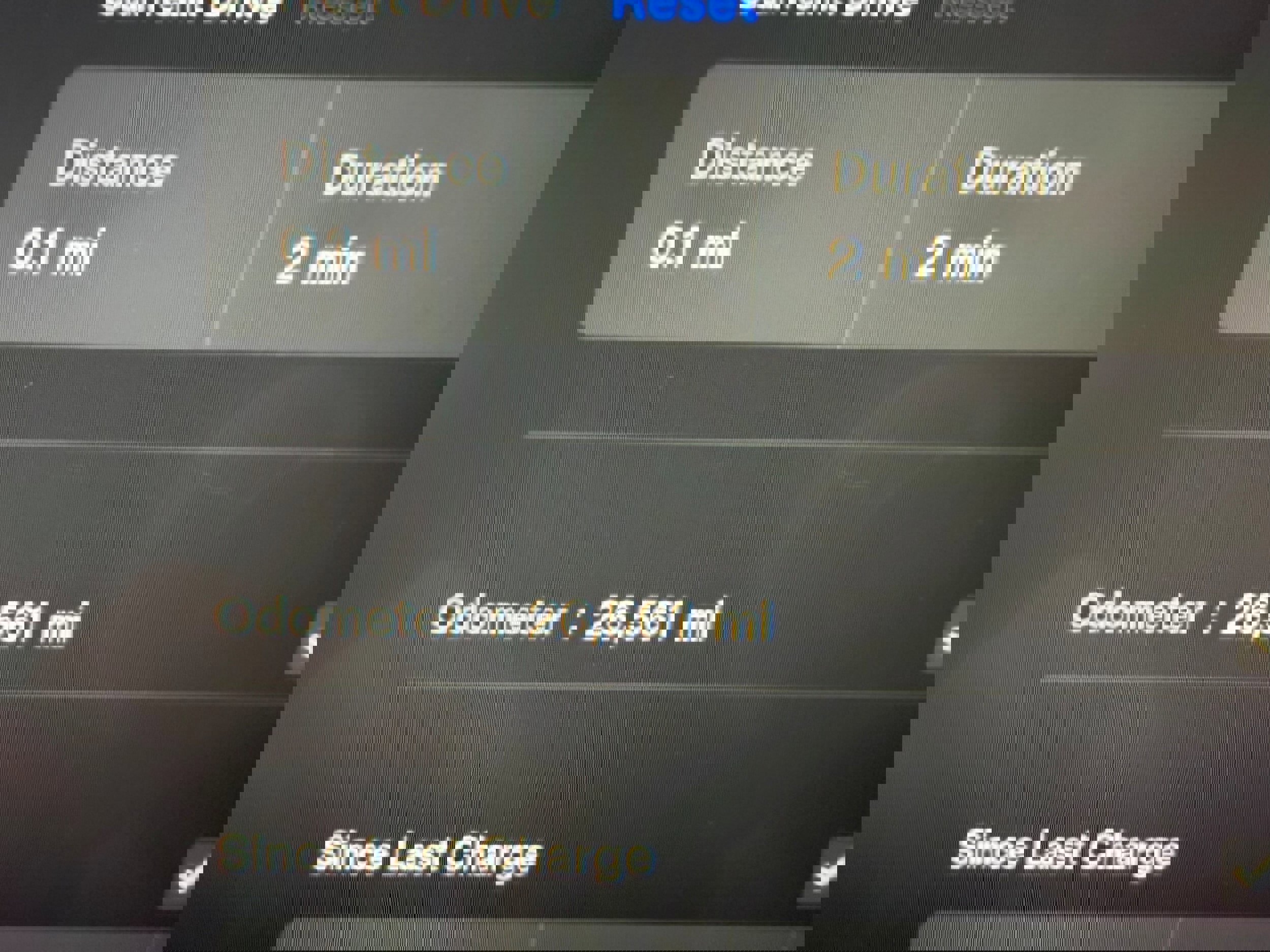 Used 2024 Tesla Model Y Performance image 19