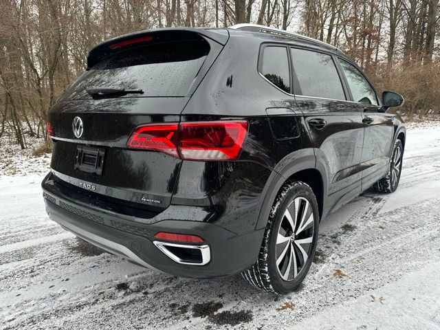 Used 2022 Volkswagen Taos SE image 4