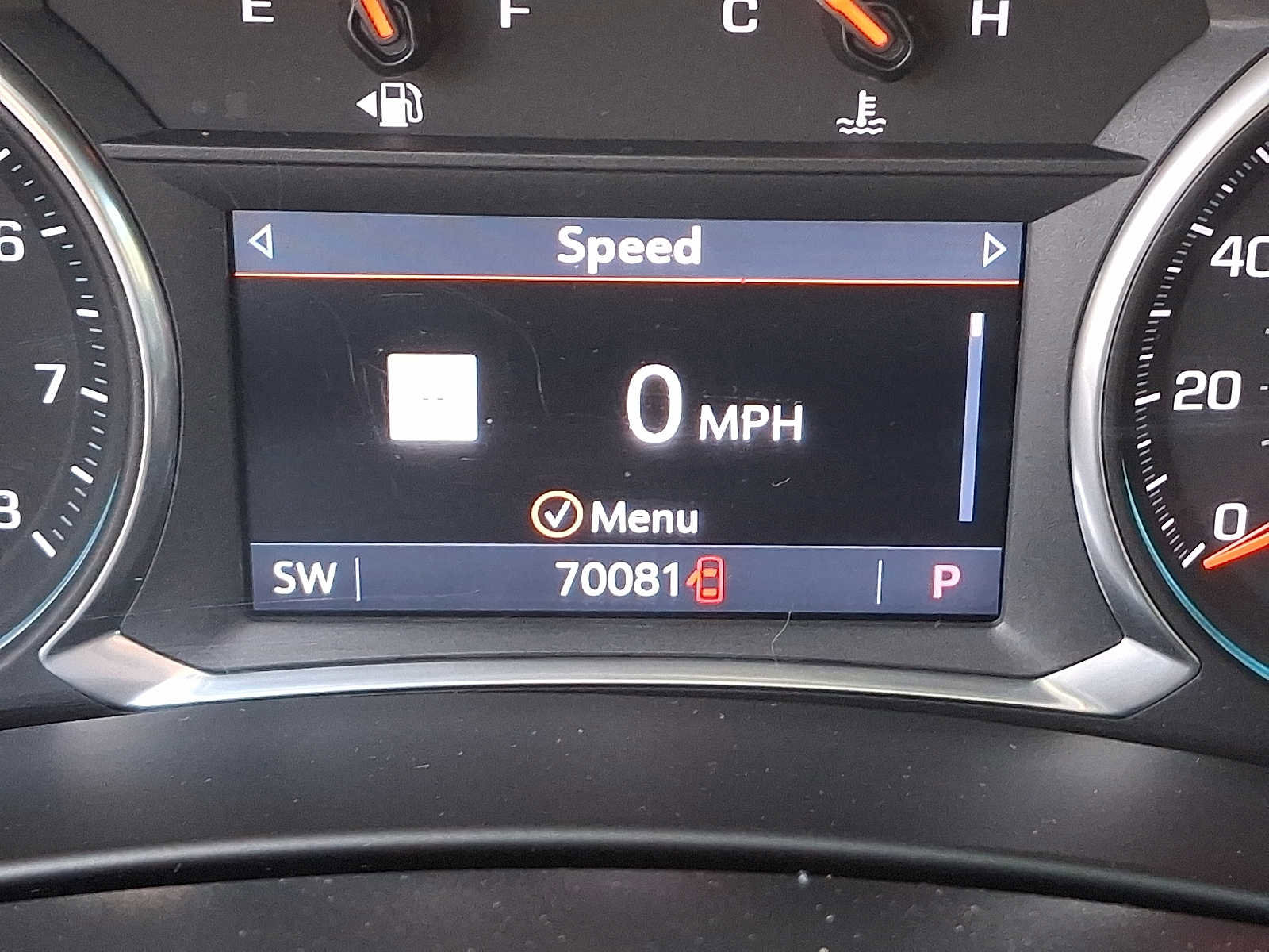 Used 2020 Chevrolet Equinox LT w/ Midnight Edition image 22