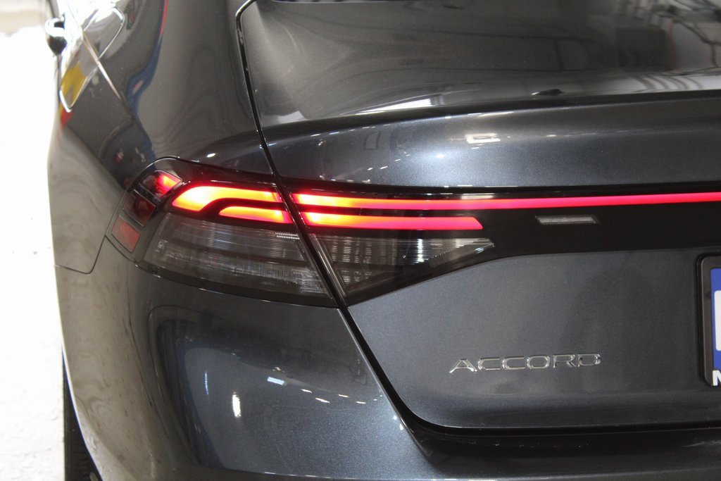 Used 2025 Honda Accord SE image 37