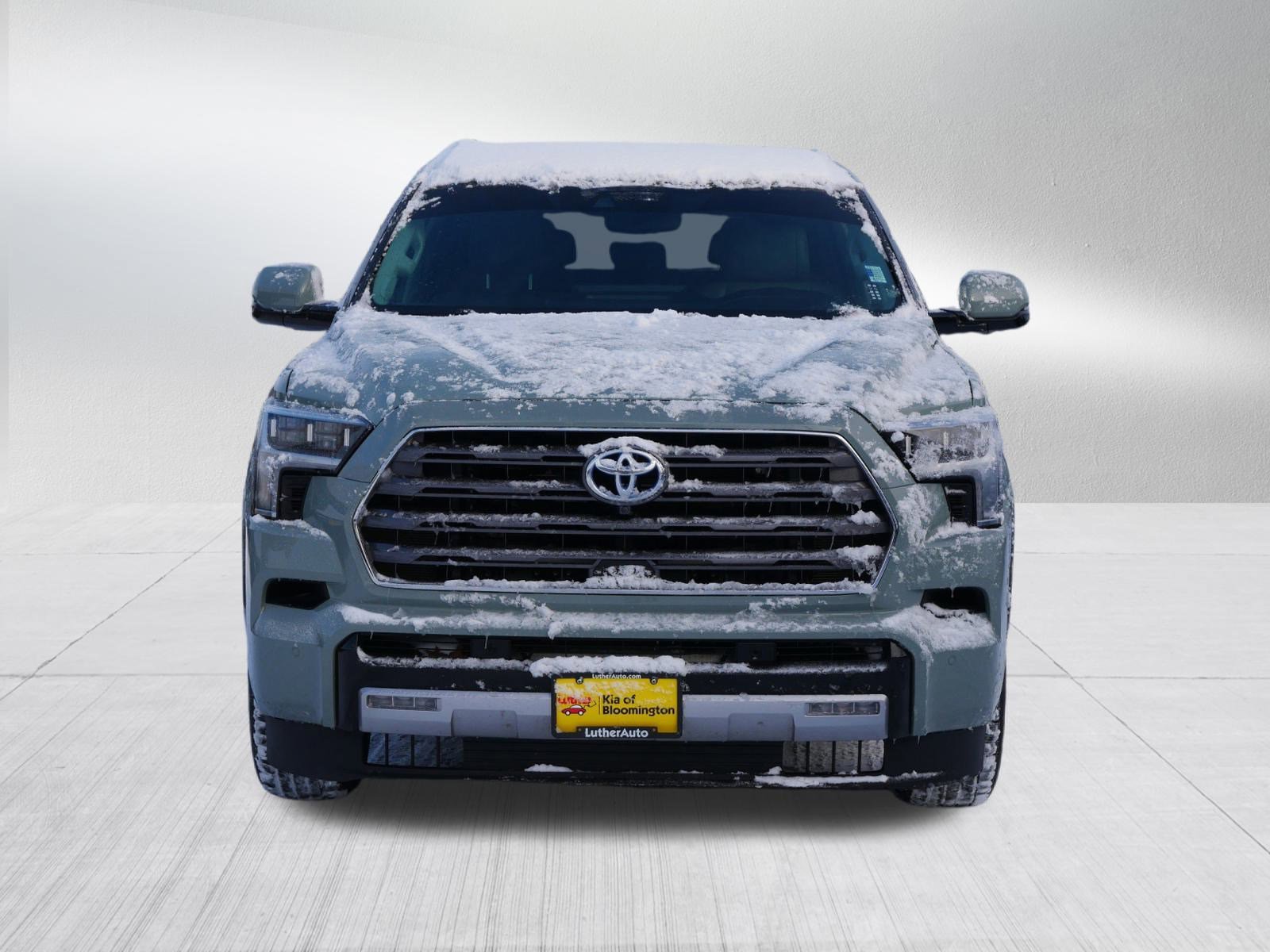Used 2023 Toyota Sequoia Limited w/ TRD Off-Road Package image 2