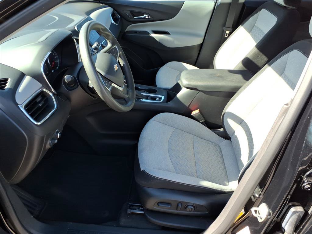 Used 2023 Chevrolet Equinox LS w/ LS Convenience Package FWD image 11