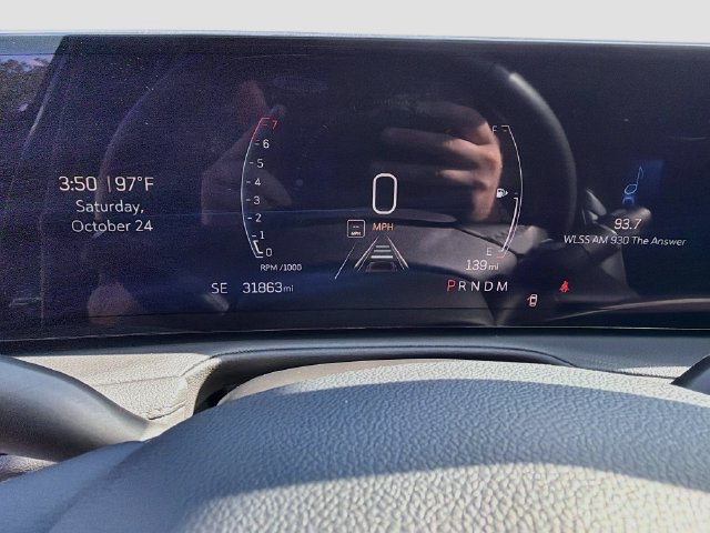 Used 2024 Cadillac XT4 Premium Luxury FWD image 37