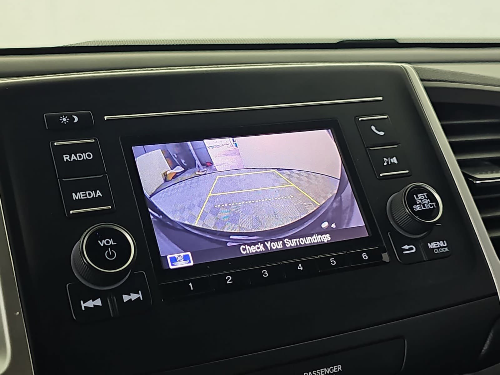 Used 2020 Honda Pilot LX image 21