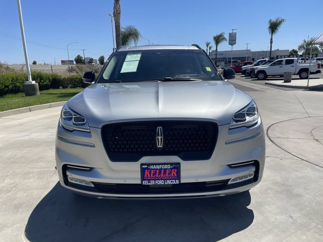 Used 2023 Lincoln Aviator Reserve w/ Equipment Group 201A AWD/4WD image 3