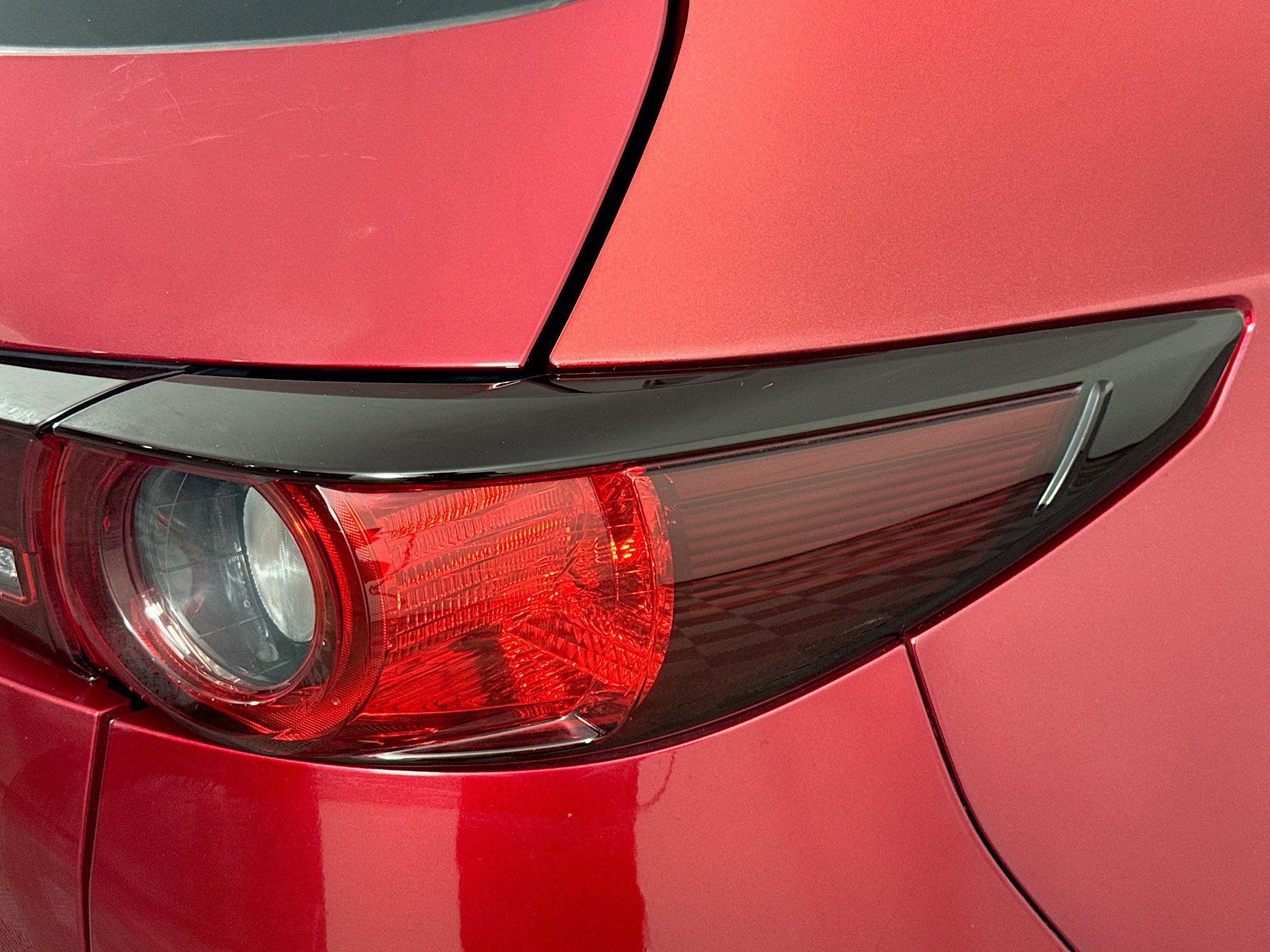 Used 2018 MAZDA CX-5 Touring w/ Preferred Equipment Package FWD image 33