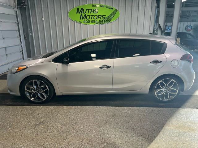 Used 2015 Kia Forte SX image 5