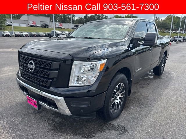 Used 2024 Nissan Titan SV w/ SV Convenience Package image 7