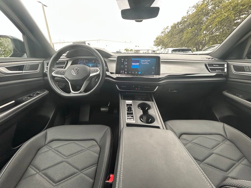 Certified 2024 Volkswagen Atlas Cross Sport SE image 10