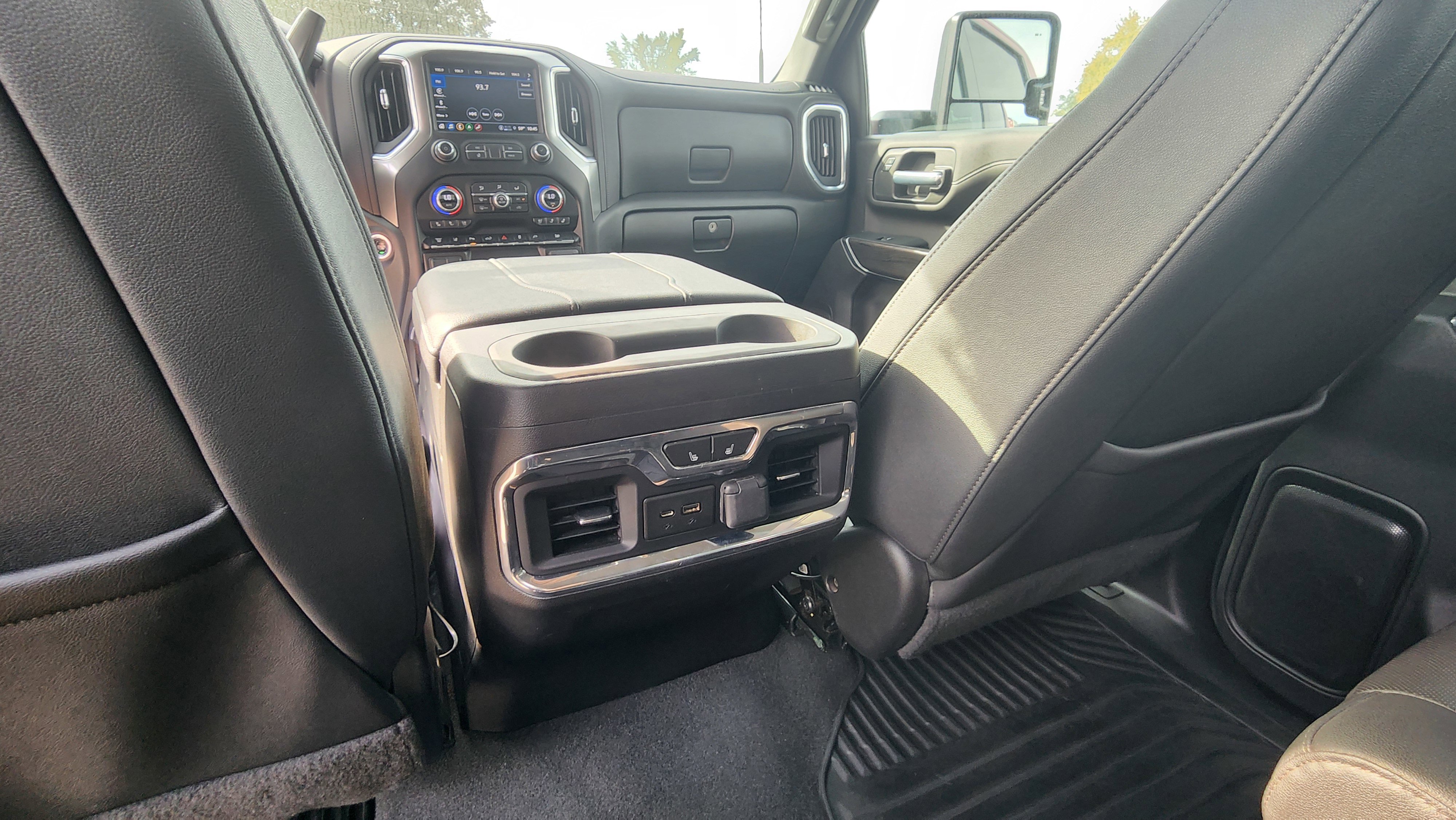 Certified 2023 Chevrolet Silverado 2500 LTZ w/ LTZ Convenience Package image 20