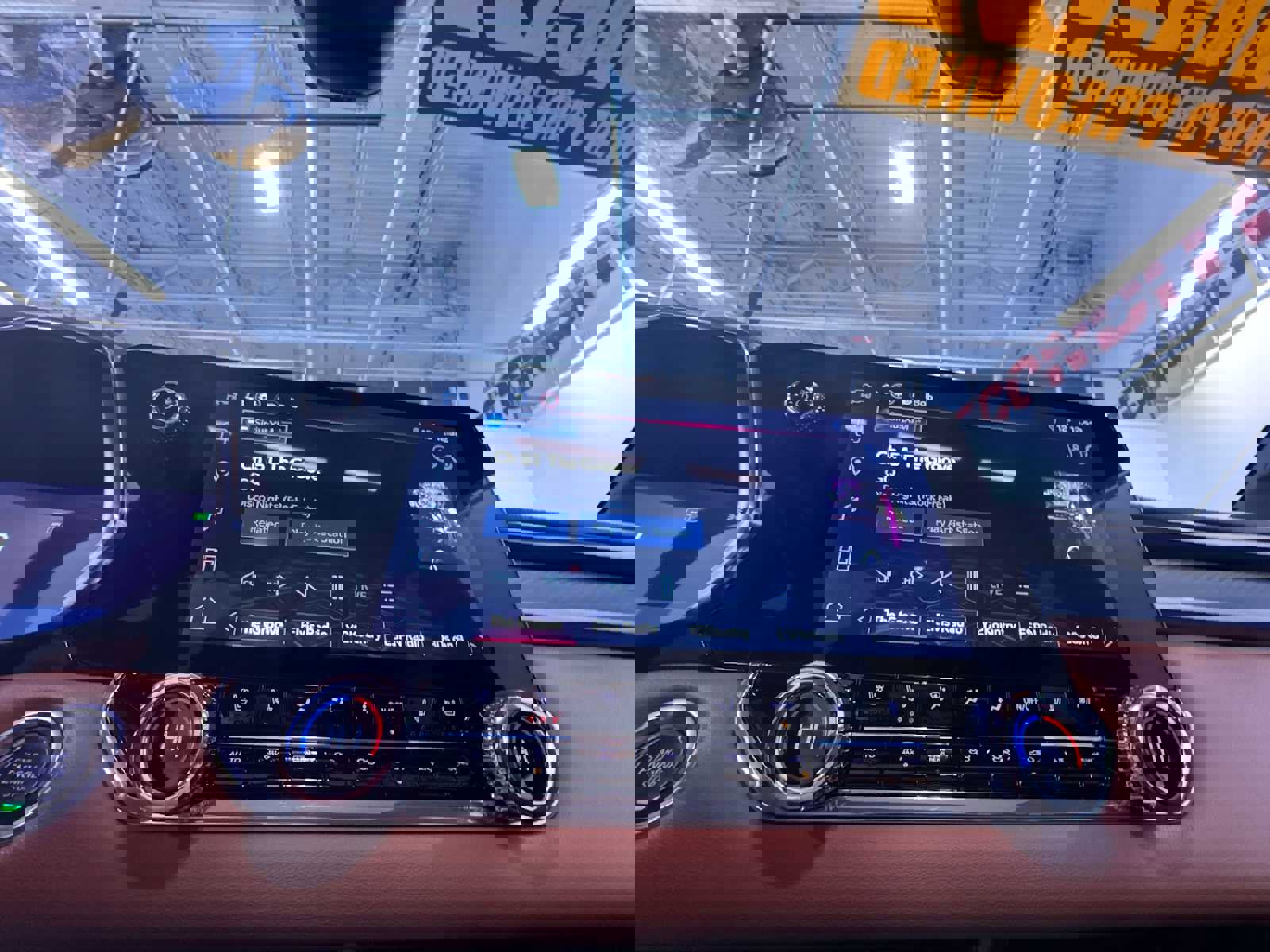 Used 2024 GMC Canyon AT4 w/ AT4 Premium Package image 22