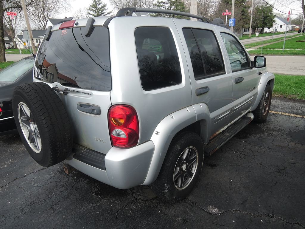 Used 2002 Jeep Liberty Renegade image 9