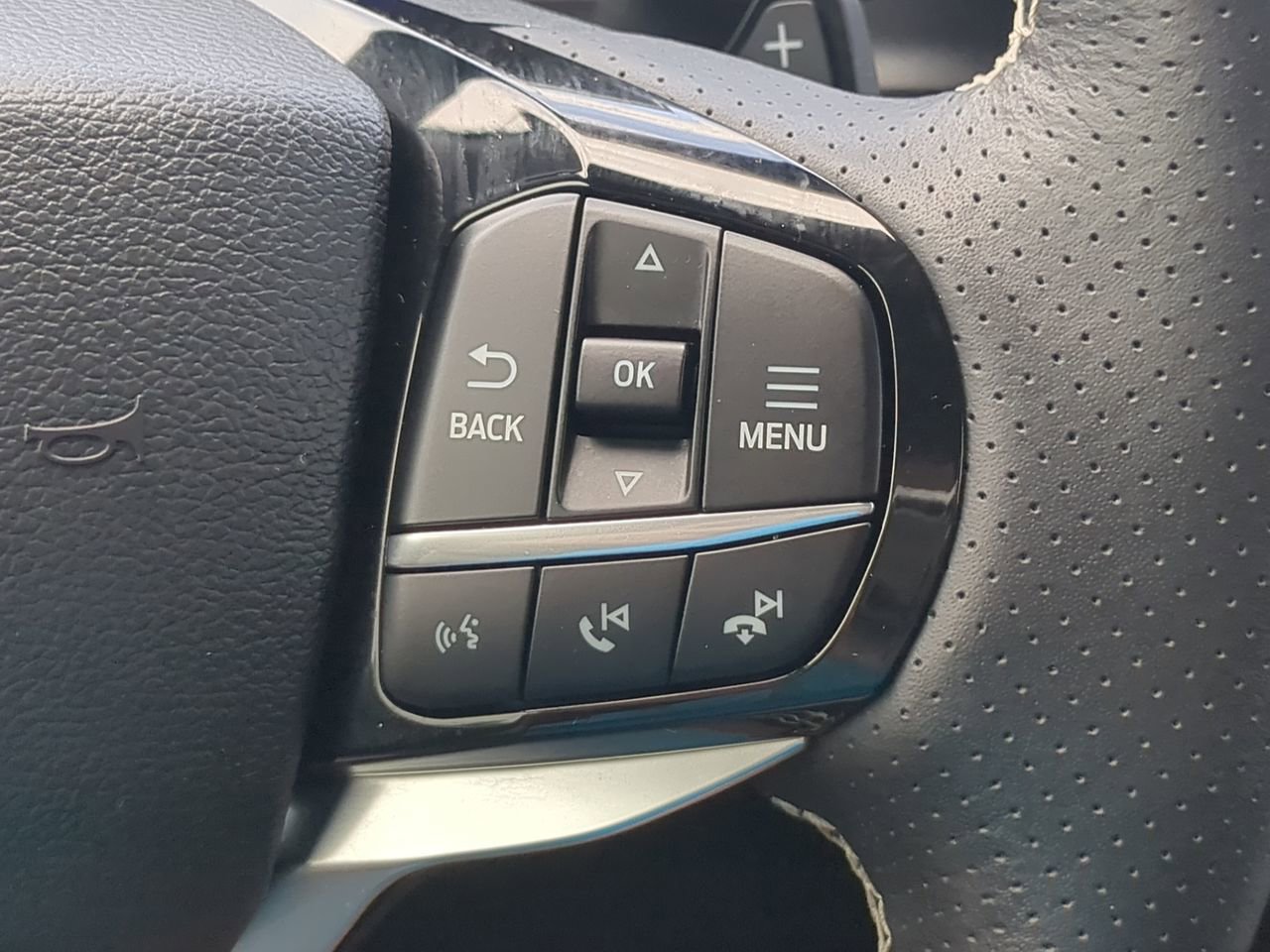 Used 2023 Ford Explorer ST w/ Equipment Group 401A AWD/4WD image 25