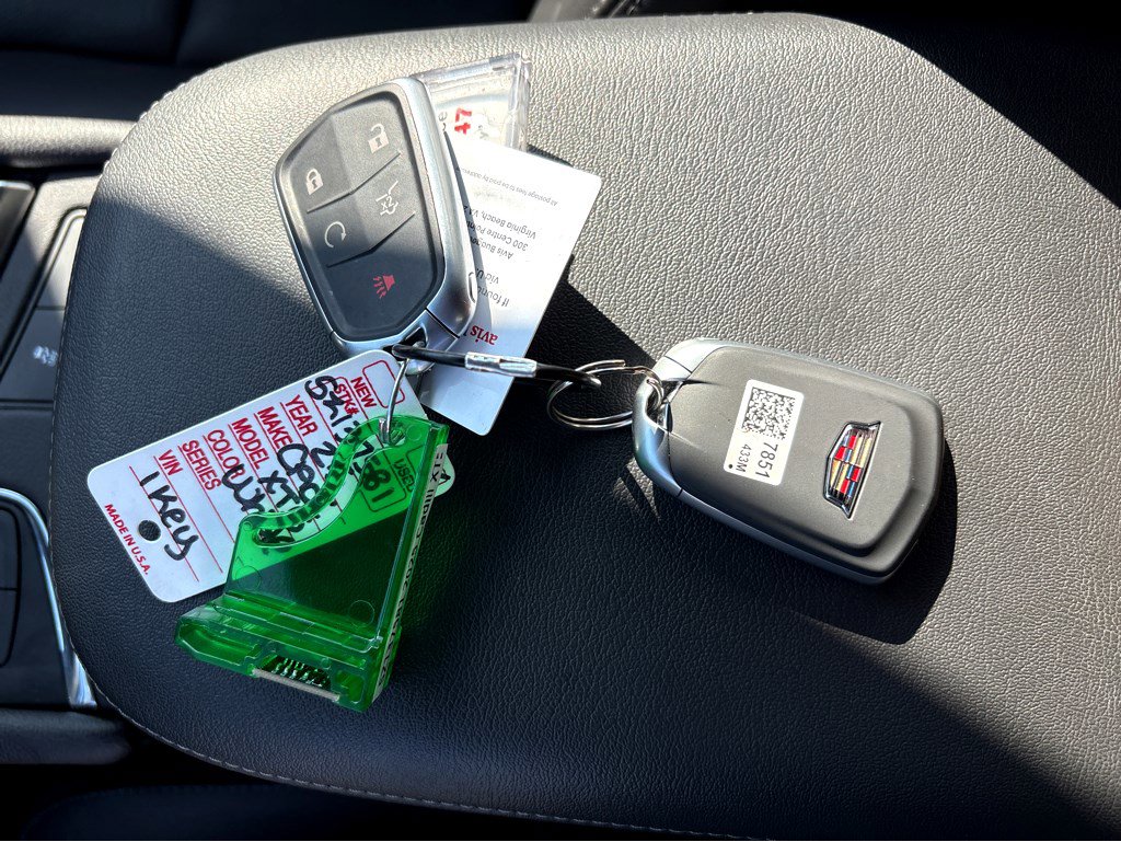 Certified 2025 Cadillac XT5 Premium Luxury image 9