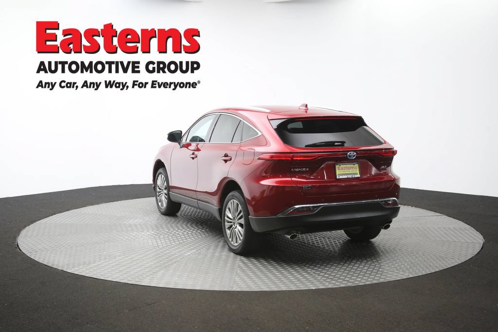 Used 2024 Toyota Venza LE AWD/4WD image 66