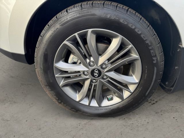 Used 2015 Hyundai Tucson SE image 14