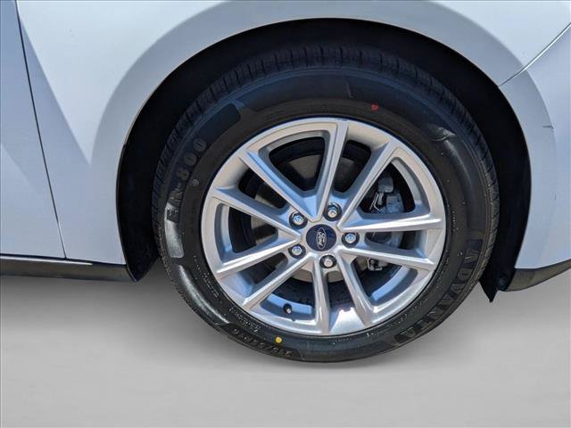 Used 2017 Ford Focus SE FWD image 22