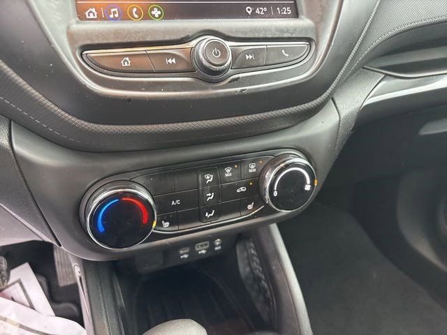 Used 2022 Chevrolet TrailBlazer LT image 24