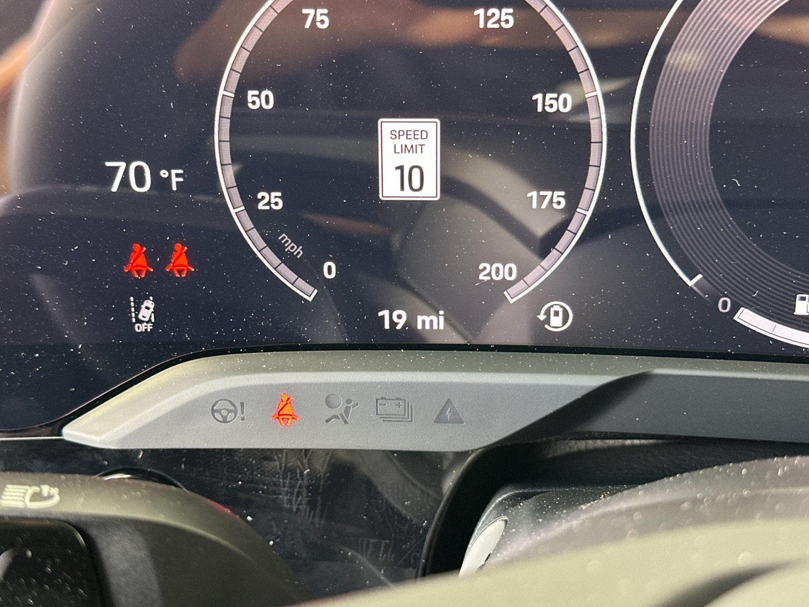 New 2026 Porsche Taycan AWD/4WD image 31