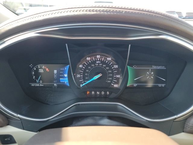 Used 2017 Ford Fusion Platinum FWD image 32